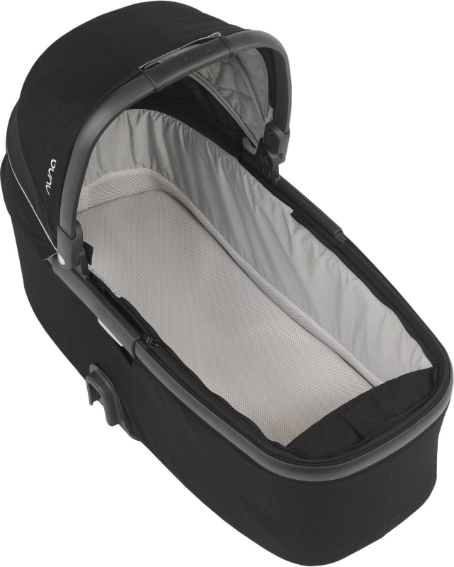 CAVIAR_DEMIGROW_CARRYCOT_OVERHEAD.jpg
