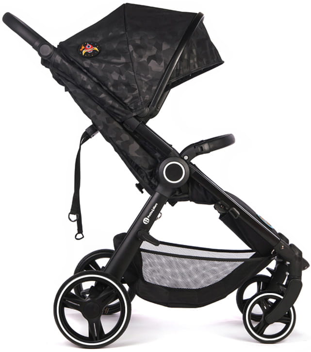 Petite&Mars-StreetPlus-Premium-Line-Fantasy-Cool-Space2.jpg