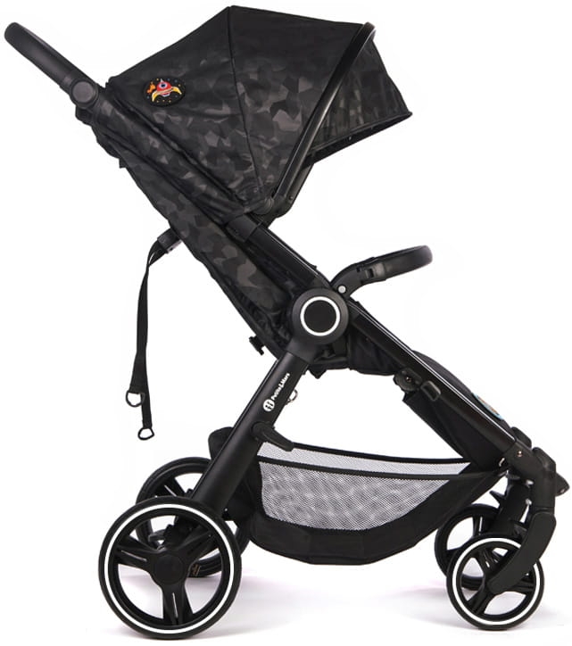 Petite&Mars-StreetPlus-Premium-Line-Fantasy-Cool-Space2.jpg