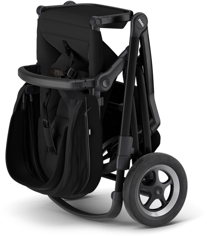 Thule-Sleek-Black-on-Black6.jpg
