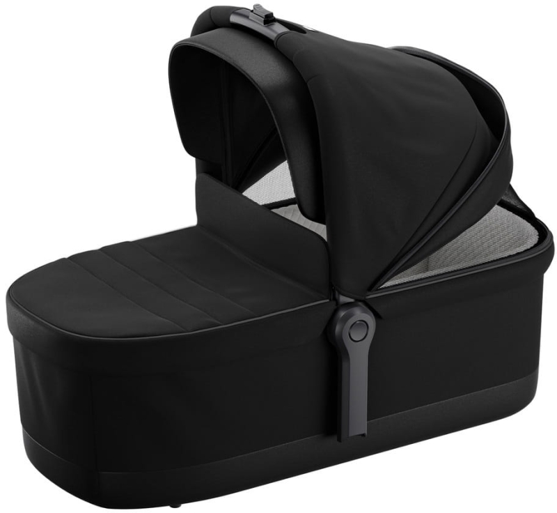 Thule-Sleek-Bassinet-Black-on-Black2.jpg