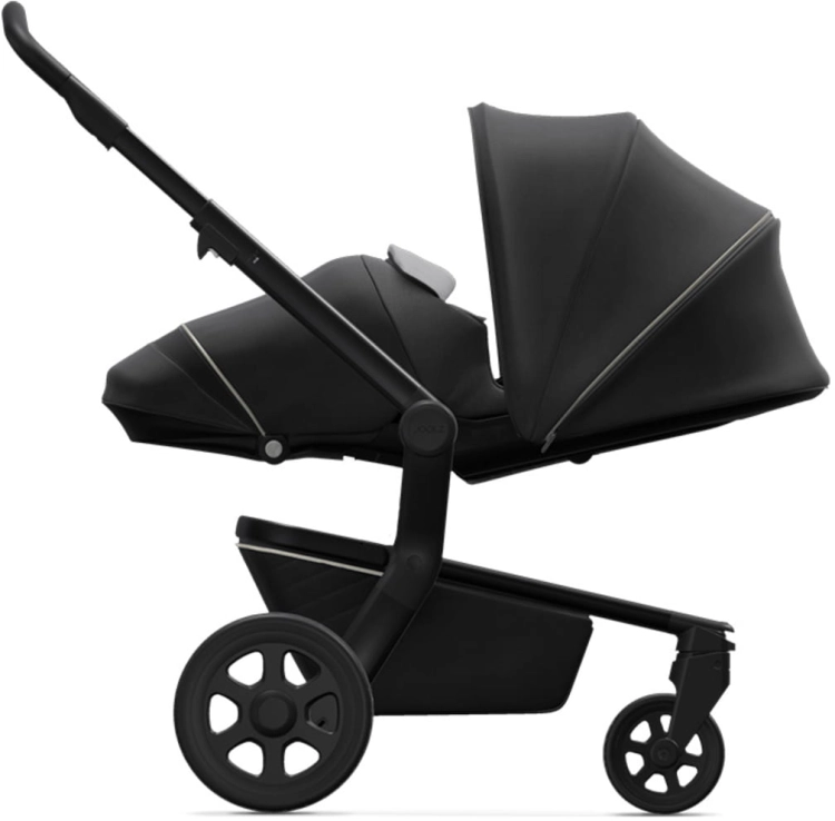 Joolz-Hub-Brilliant_Black-cocoon1.jpg