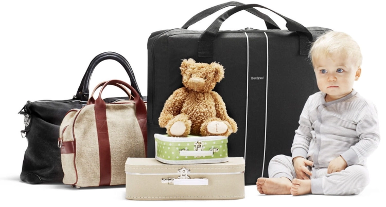 pol_pl_BABYBJORN-lozeczko-turystyczne-LIGHT-srebrny-155_4.jpg