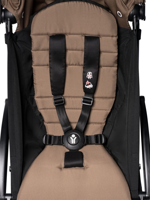 Babyzen-Yoyo-2-Toffee-Black-Frame4.jpg