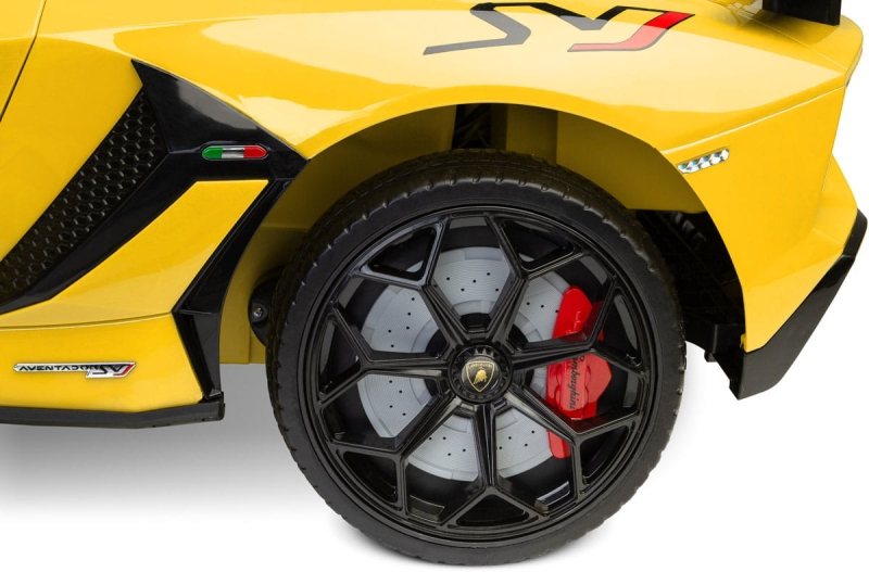 lambo_aventador_yellow_11.jpg