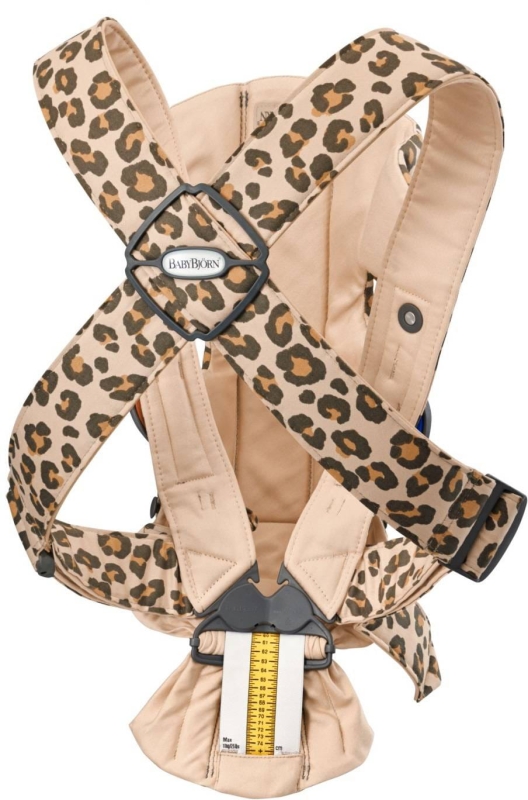 pol_pl_BABYBJORN-MINI-3D-Jersey-nosidelko-Bez-Leopard-9379_3.jpg