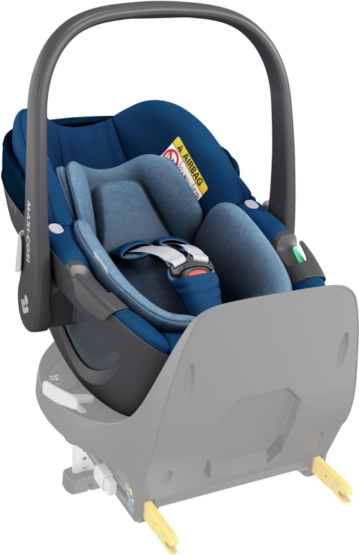 8044720110_2021_maxicosi_carseat_babycarseat_pebble360_blue_essentialblue_withfamilyfix360baserear_3qrtright.jpg