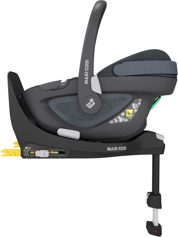 8044750110_2021_maxicosi_carseat_babycarseat_pebble360_grey_essentialgraphite_onbase_side.jpg