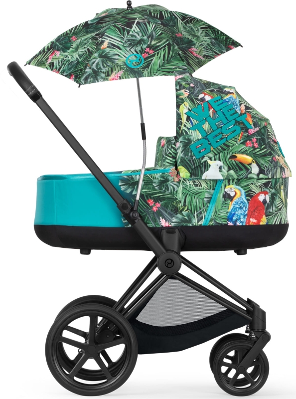CYB_21_DJKhaled_PriamLuxCarryCot_EU_y270_WTBB_Priam_ROGO_parasol_screen_ultra_HD.jpg