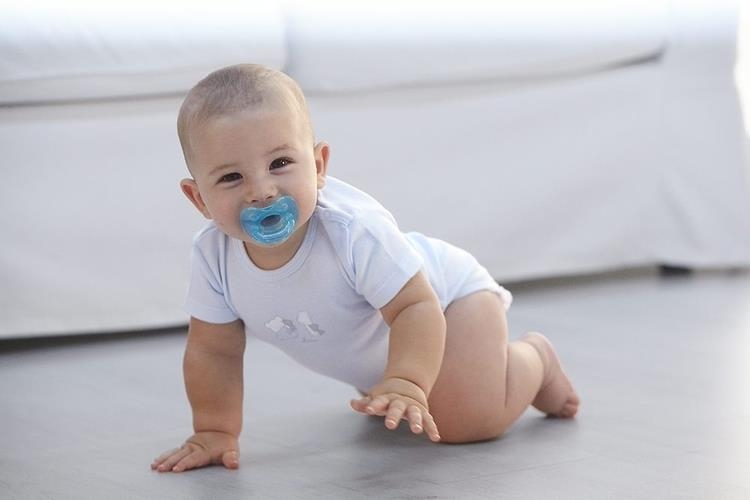 Chicco Smoczek Physio Soft silikonowy 0-6m 1szt | Niebieski