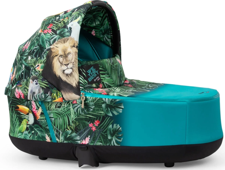 CYB_21_DJKhaled_PriamLuxCarryCot_EU_y315_WTBB.jpg