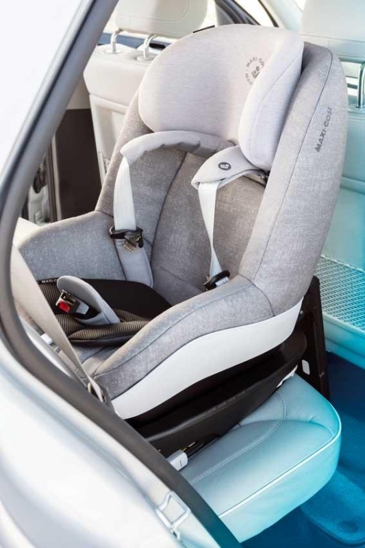 Maxi-Cosi  E-Safety - mata sensoryczna do fotelika, bluetooth | Black