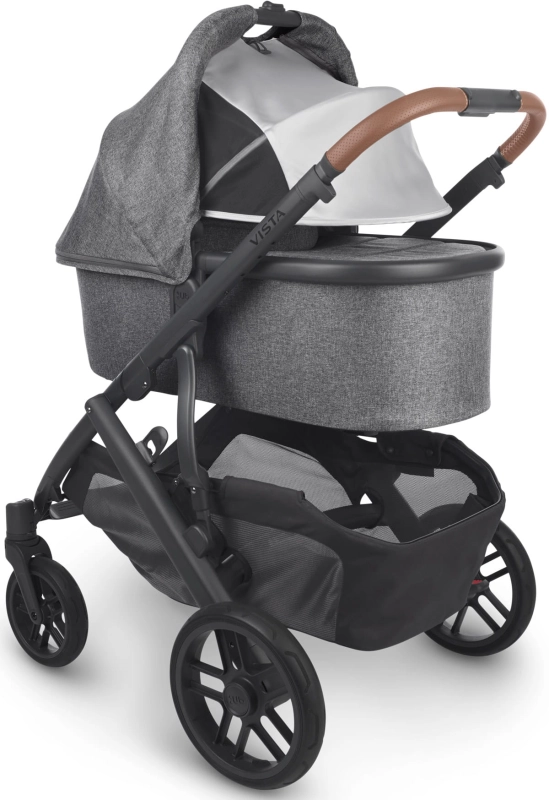 BAS21_GRY_onVISTA21_Sunshade.jpg
