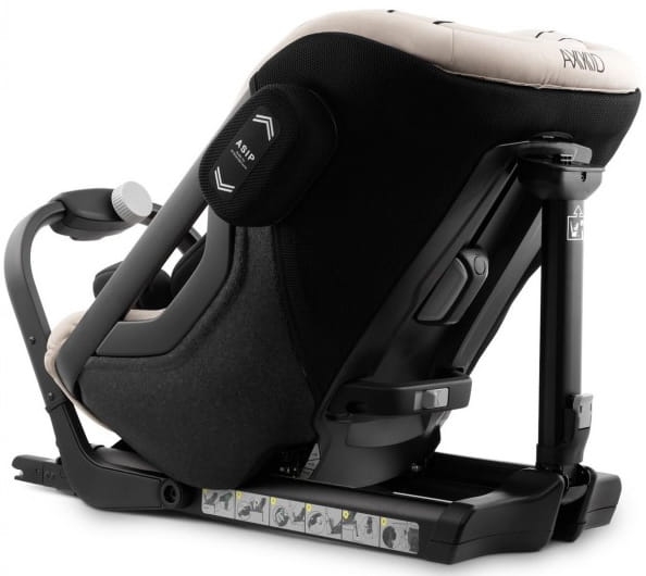 one-i-size-car-seat-61-125-cm-(4).jpg