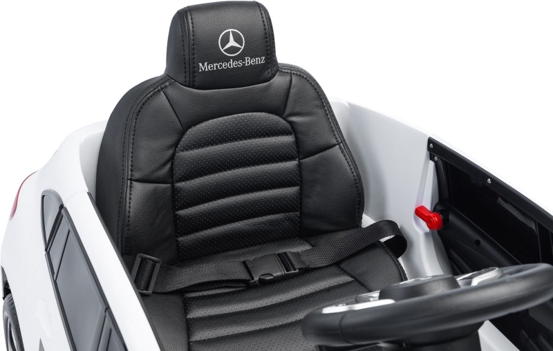 mercedes-EQC-White-4.jpg
