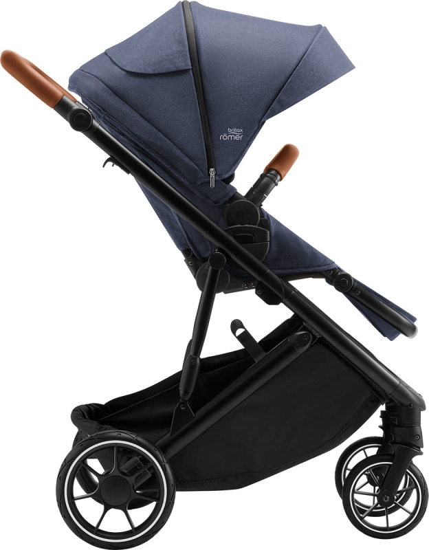 Britax-Romer-Strider-M-Navy-Ink-1.jpg