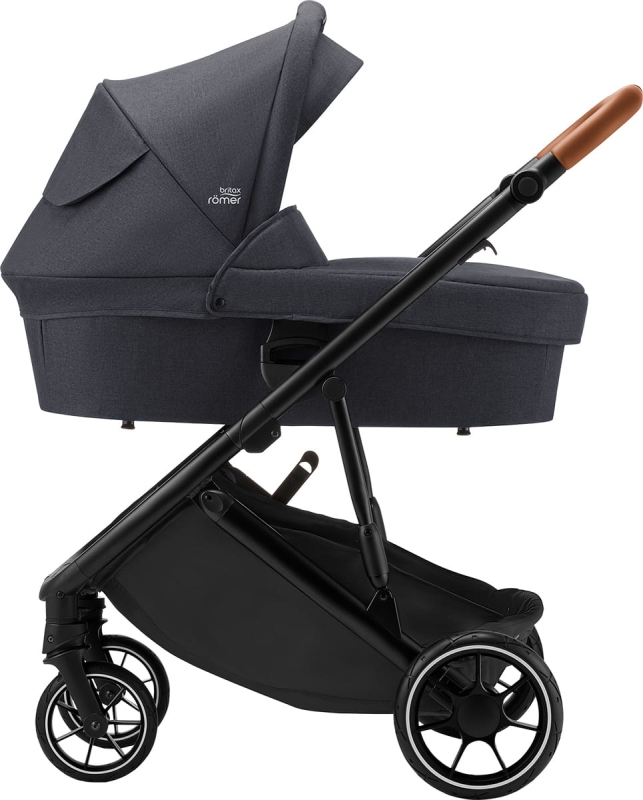 Britax-Romer-Strider-M-Black-Shadow-22.jpg