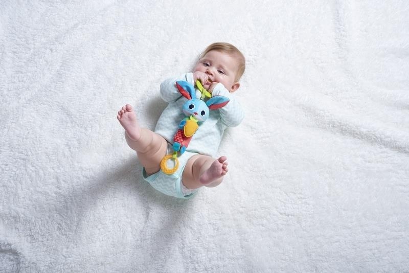 Tiny Love Tiny Smarts - zawieszka, dzwoneczek | Króliczek Thomas