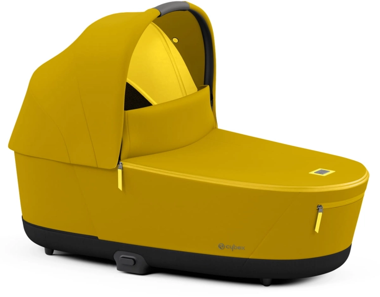Priam_LuxCarryCot_MUYE.jpg