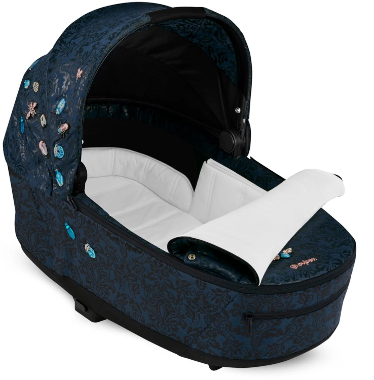 _jewelsofnature_priam_luxseat_rogo-6.jpg