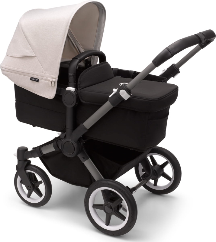 misty-white-donkey5-mono-gra-bassinet-gm-canopy-misty-white-2.jpg