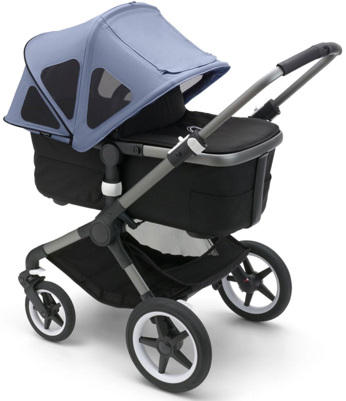 S003068003_fox_breezy_sun_canopy_seaside_blue_bassinet_extended_1.jpg