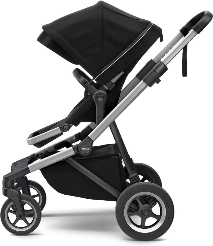 thule-sleek-wozek-spacerowy-midnight-black2.jpg