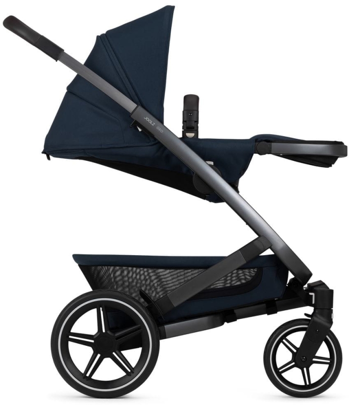 joolz-geo-3-mono-navy-blue6.jpg