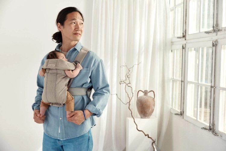 BabyBjorn Baby Carrier Mini Cotton – małe nosidełko dla noworodka | Grey Beige