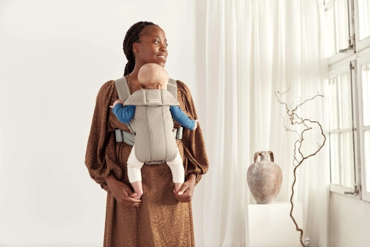 BabyBjorn Baby Carrier Mini Cotton – małe nosidełko dla noworodka | Grey Beige