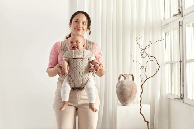 BabyBjorn Baby Carrier Mini Cotton – małe nosidełko dla noworodka | Grey Beige
