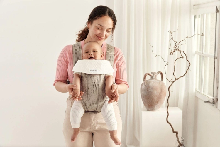 BabyBjorn Baby Carrier Mini Cotton – małe nosidełko dla noworodka | Grey Beige