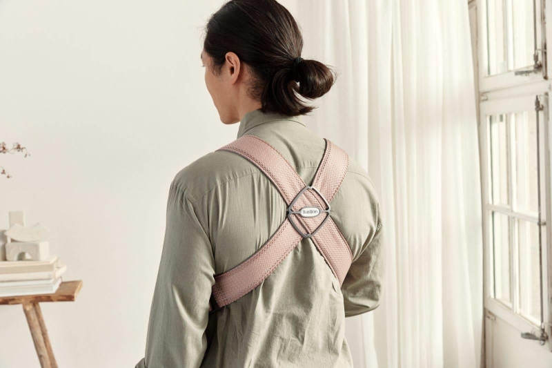 BabyBjorn Baby Carrier Mini Cotton – małe nosidełko dla noworodka | Zgaszony Róż
