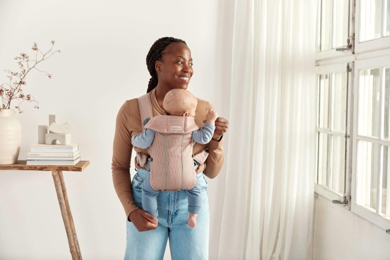 BabyBjorn Baby Carrier Mini Cotton – małe nosidełko dla noworodka | Zgaszony Róż