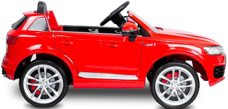 AudiQ7_red_03.jpg