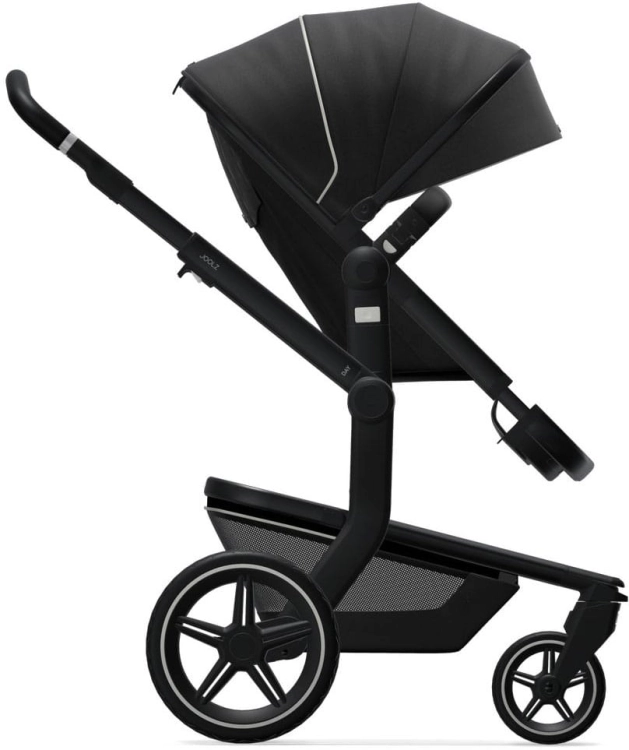 Joolz-Day+-Brilliant-Black2.jpg