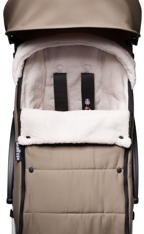 Babyzen-Yoyo-2-Footmuff-Taupe5.jpg