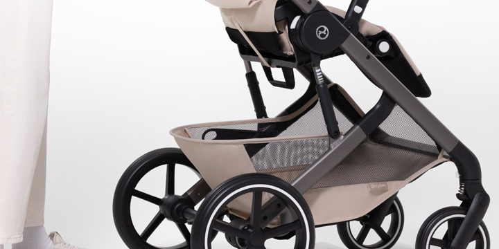 Wózek Cybex z dużym koszem zakupowym do 10 kg