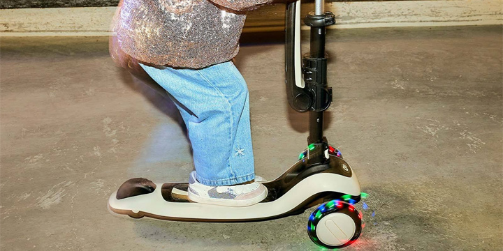 kinderkraf halley 2 hulajnoga swiecace kolka led